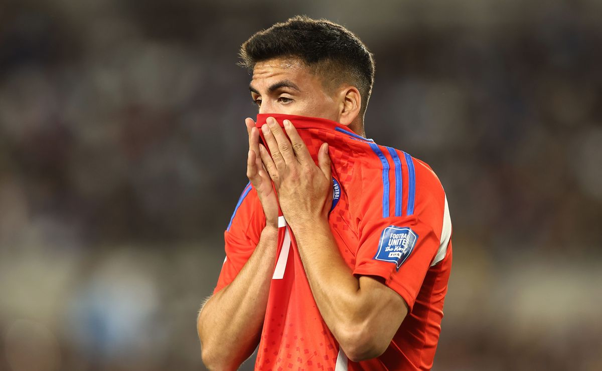 Otra versión de la taimada de Marcelino Núñez en la selección chilena: “No le gustaron las declaraciones”
