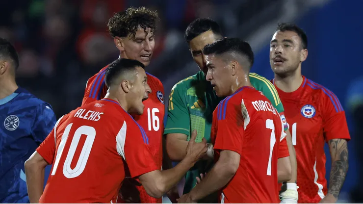 Marcelino Núñez recibió duras críticas por su salida de la selección chilena