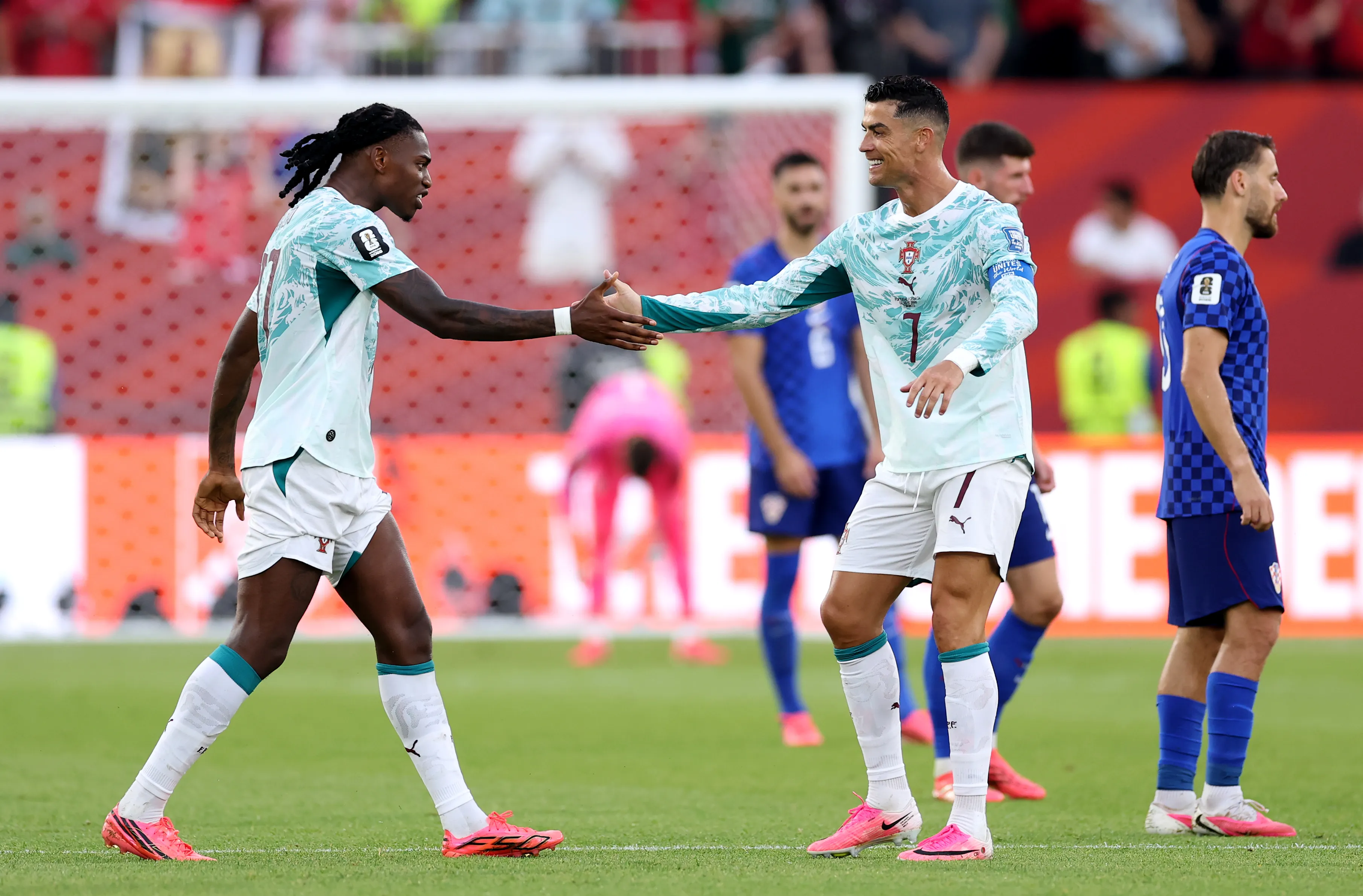 Rafael Leao recibirá la 7 de Cristiano Ronaldo en Portugal. | Foto: Getty Images.