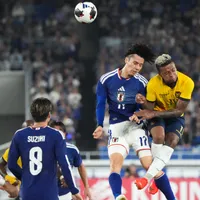 Ecuador no despega con DT que quería la Roja y ahora pierde ante Japón