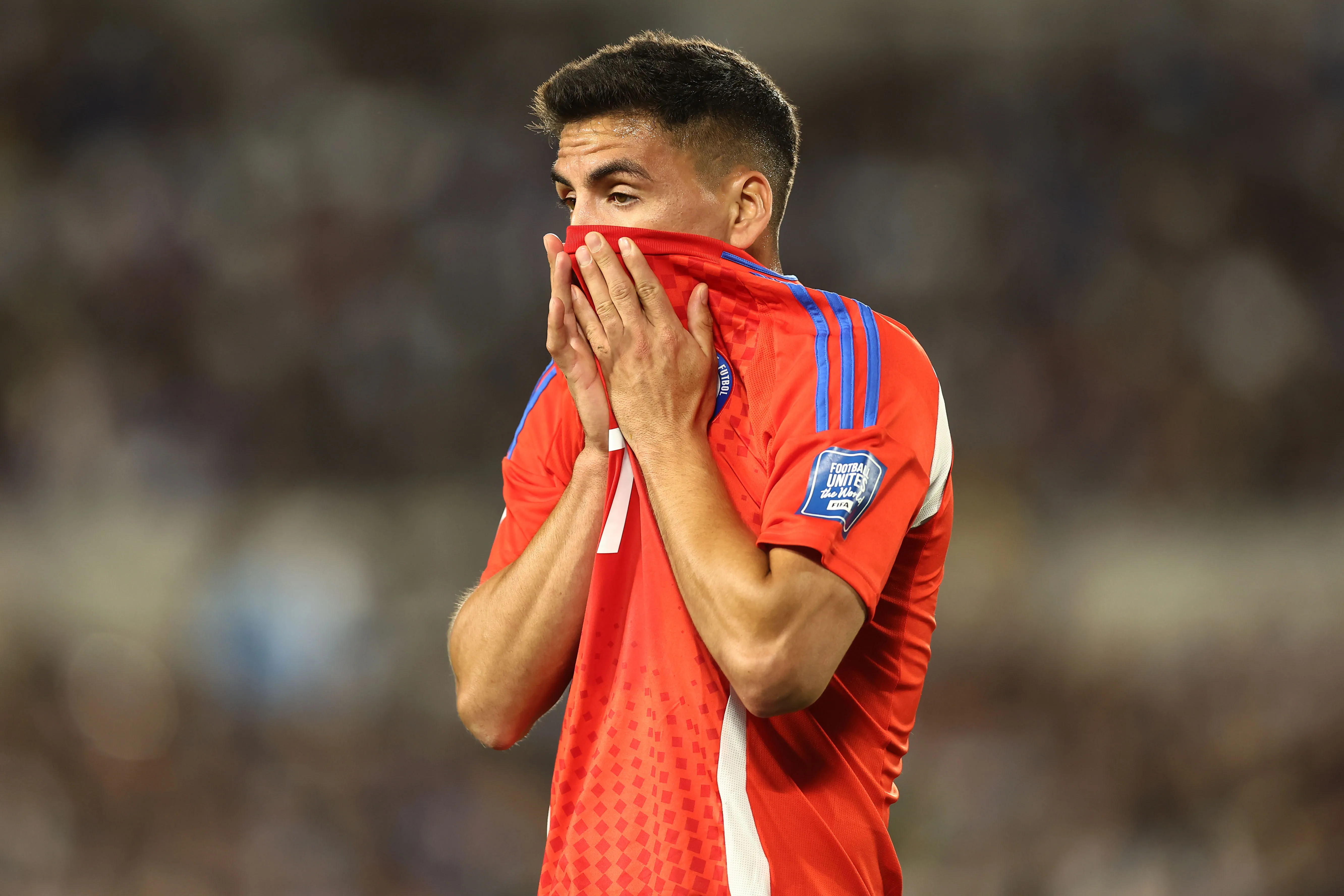 Marcelino Núñez suma 34 partidos en la Roja y, al menos por ahora, no computará más. (Alejandro Pagni/Photosport).