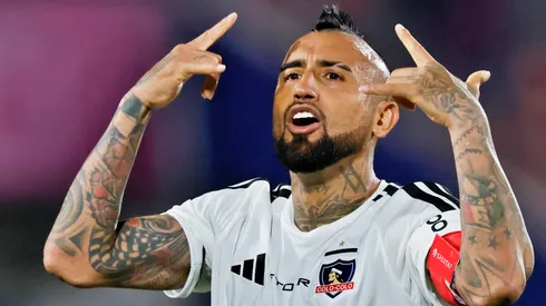Vidal sigue marcando diferencias en Colo Colo con 39 años en el cuerpo.