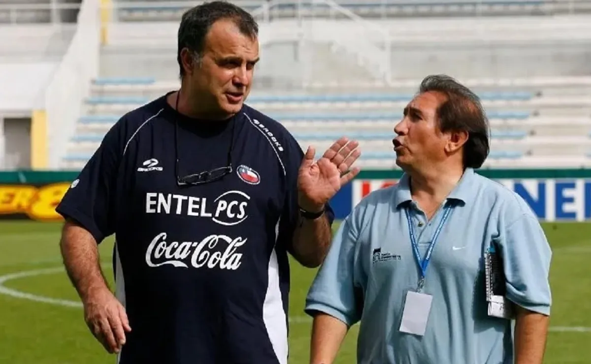 Ernesto Díaz Correa ofrece buscar a Marcelo Bielsa Ernesto Díaz Correa ofrece buscar a Marcelo Bielsa