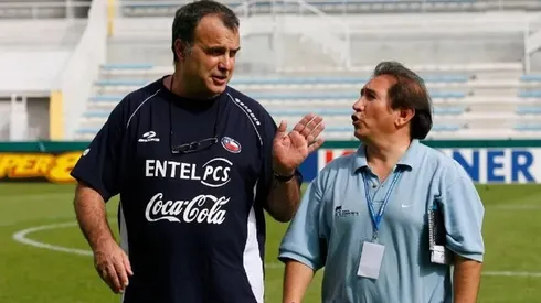 Marcelo Bielsa y Ernesto Díaz Correa mantienen una buena relación.