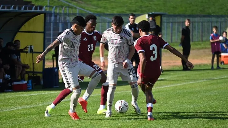 La Roja Sub 17 golea a Catar y se prepara para el Mundial.