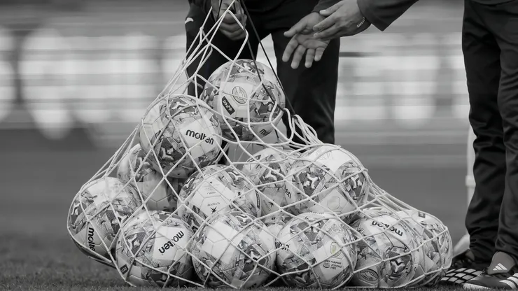 El fútbol chileno está de luto.