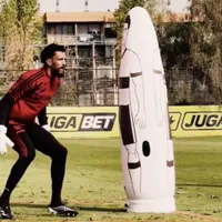 Vozinha sorprende en Colo Colo: llegó directo a entrenar al Monumental