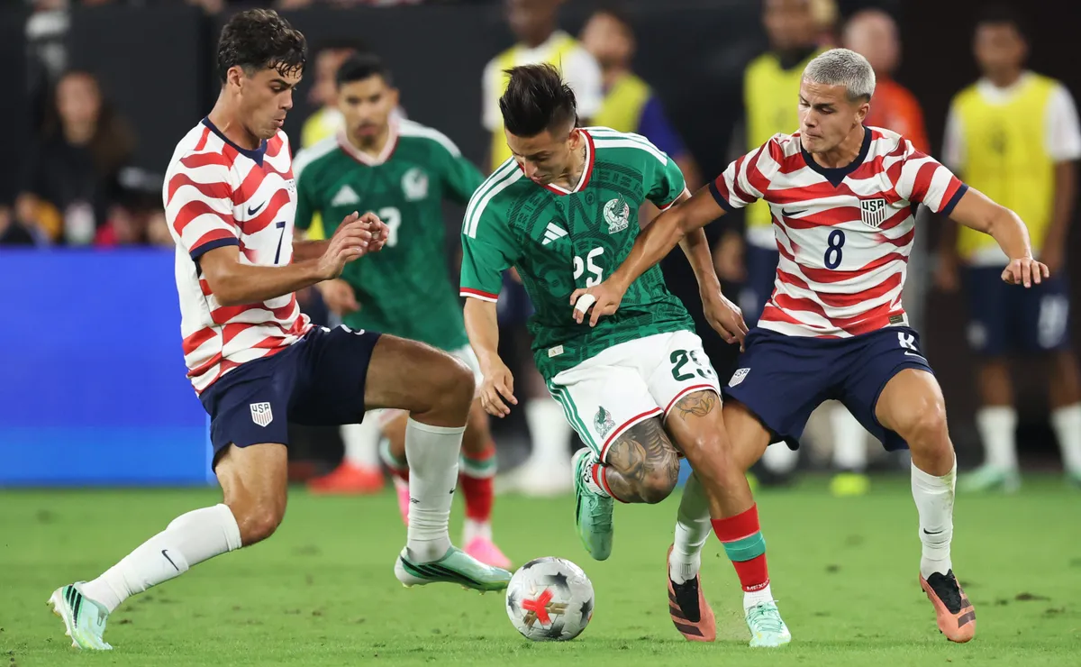 Bajas de México en la Roja para partido de fecha FIFA Bajas de México en la Roja para partido de fecha FIFA
