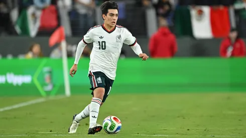 Gilberto Mora se cae del amistoso ante Chile.