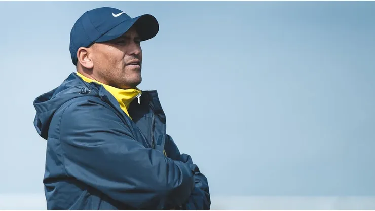 Humberto Suazo recibe elogios por su campaña en San Luis