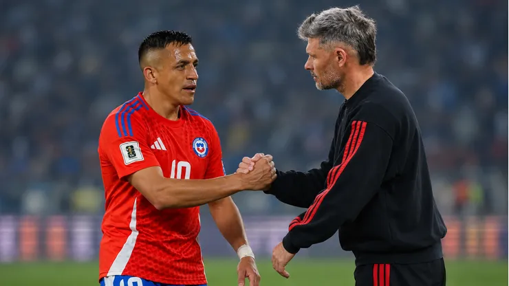 Alexis Sánchez hizo un gesto que abrió muchas especulaciones en torno al Tano Ortiz.