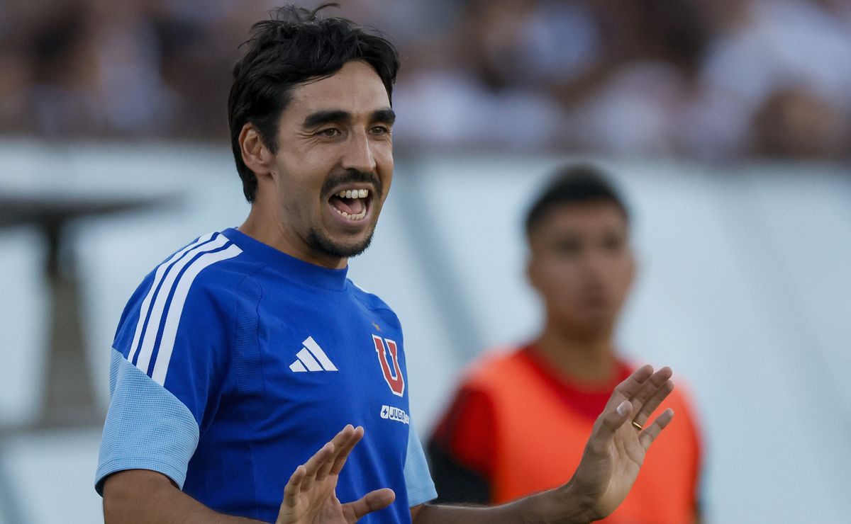 Paqui Meneghini se acerca a club sensación del fútbol chileno pese a que tienen entrenador