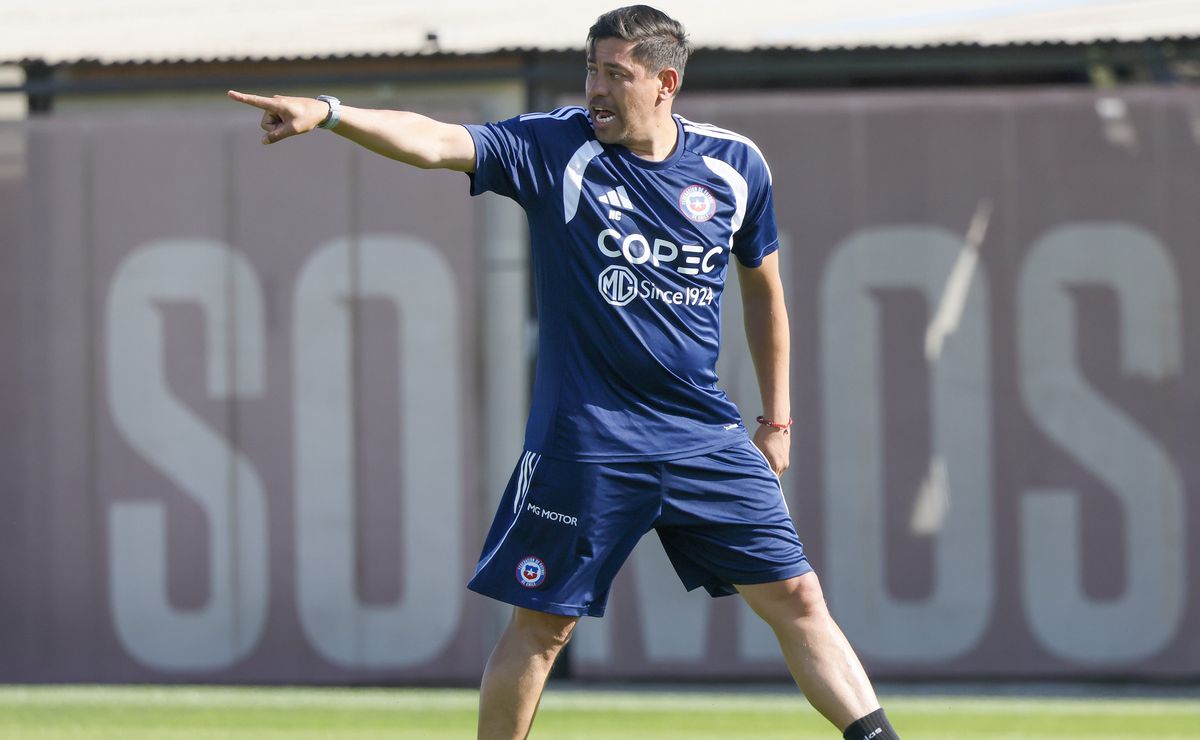 Nicolás Córdova rompe el silencio por la salida de Marcelino Núñez en la Roja: “No explico decisiones de otros”