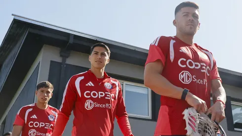 Iván Román, Jonathan Villagra y Felipe Méndez, tres jugadores de Colo Colo que están en la Roja.