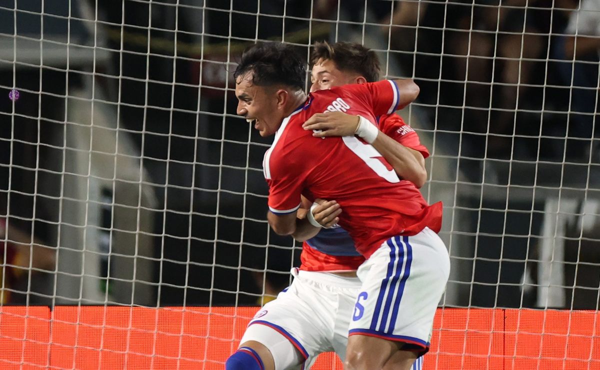 “Master class” y “hasta la cocina”: el relato de los mexicanos en los goles de Chile