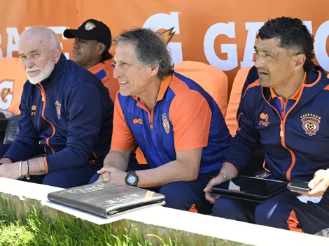 ¿Copa Chile o la "B"? Mario Salas sorprende con medida en Cobreloa