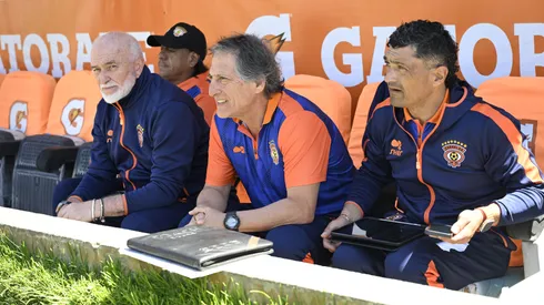 Mario Salas presenta equipo alternativo ante Coquimbo y guarda lo mejor para la fecha de la "B"