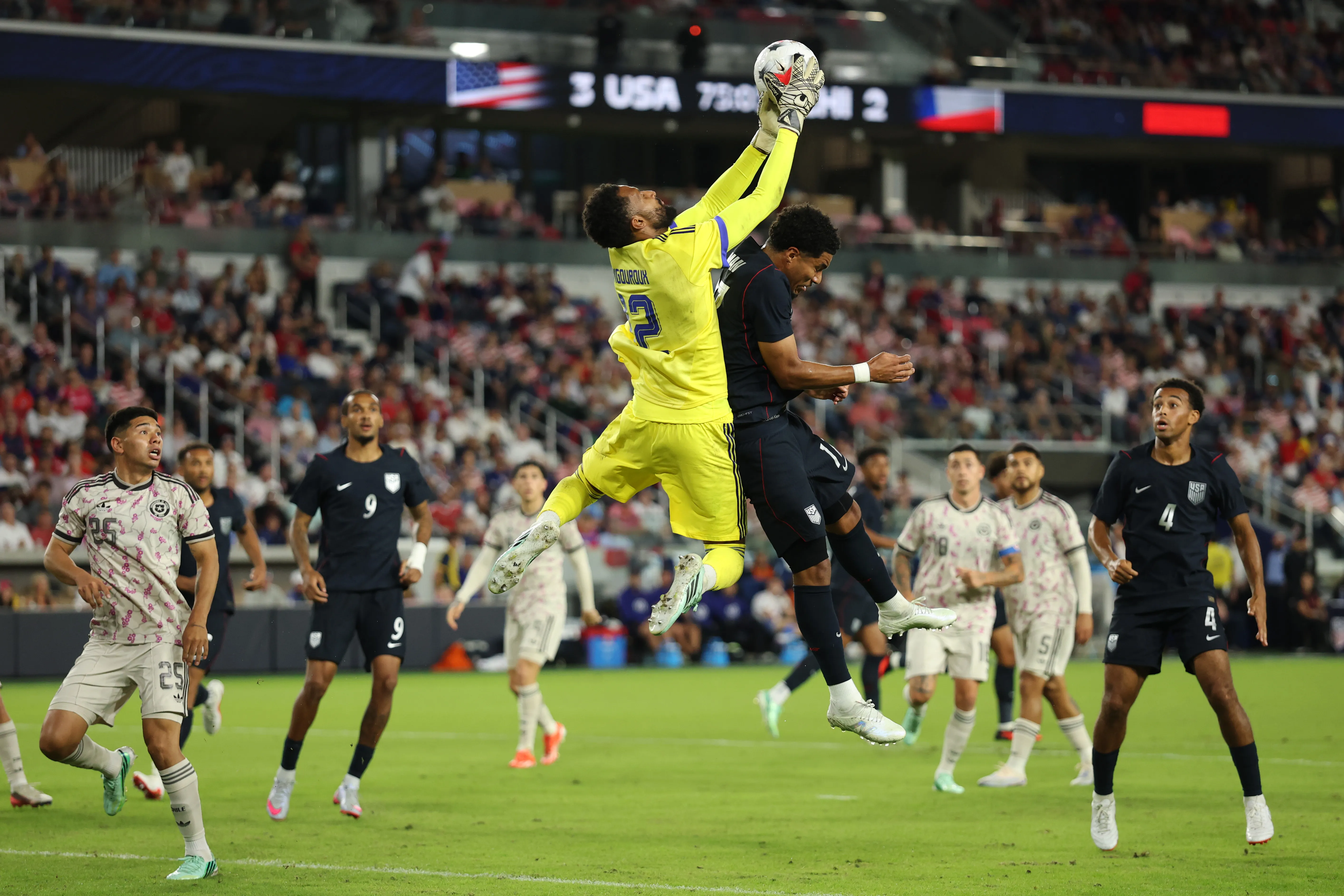 Lawrence Vigouroux en acción frente a Estados Unidos. (Jamie Squire/Getty Images).