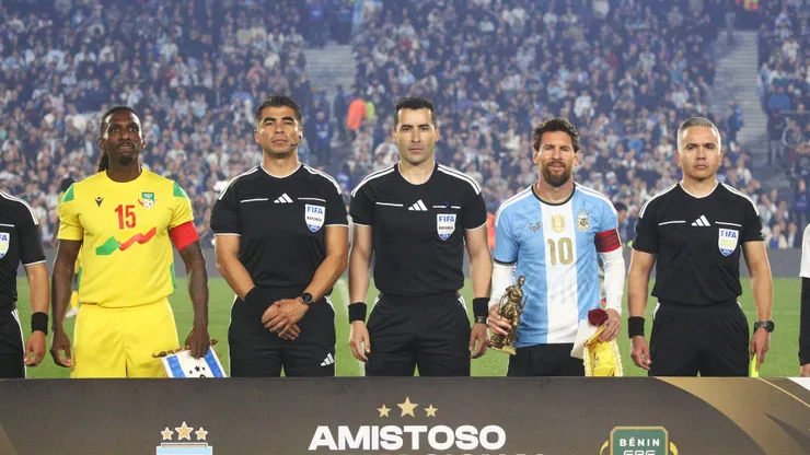 La consulta de Véjar a Messi se volvió viral en redes