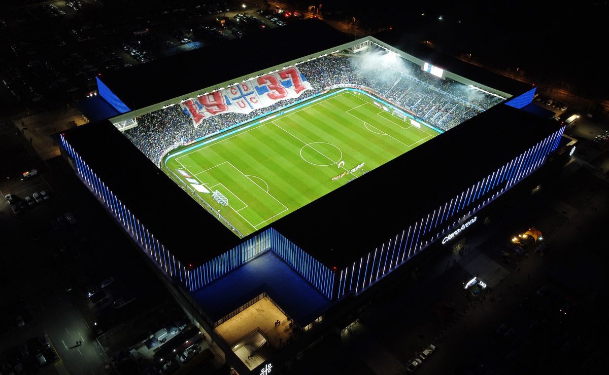 Universidad Católica informa del estado del Claro Arena tras aluvión en Las Condes: “No se ve afectado”