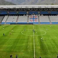 Alerta en precordillera: Aluvión amenaza duelo de Católica vs. Audax
