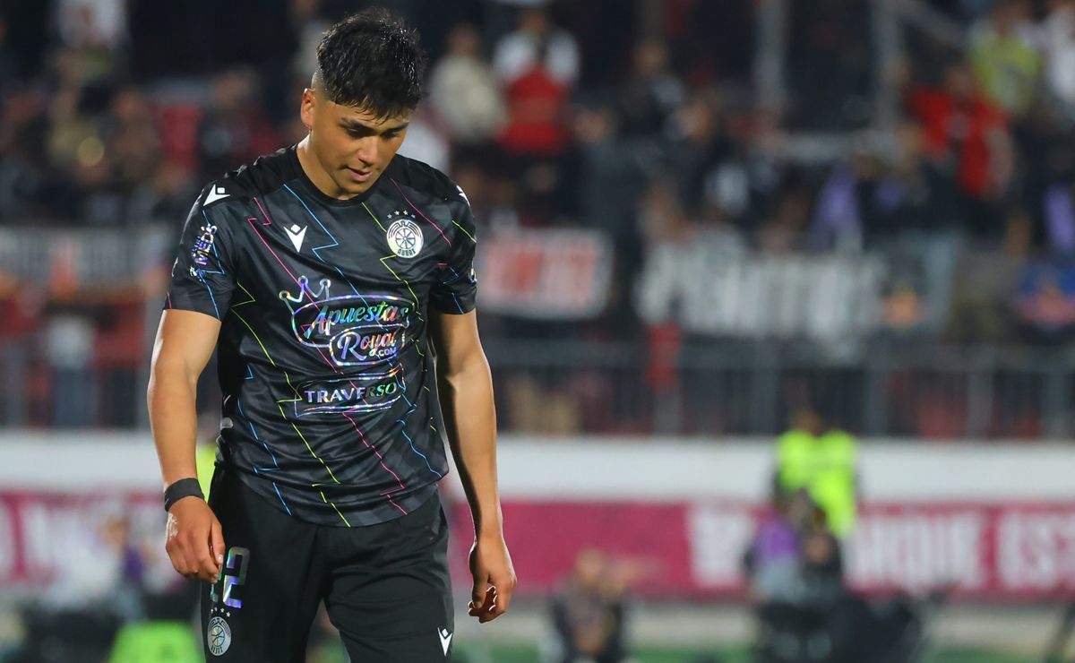 DT de Damián Pizarro cuenta la verdad de su bajón: “Trabajamos con coach, la cabeza nos maneja a todos”