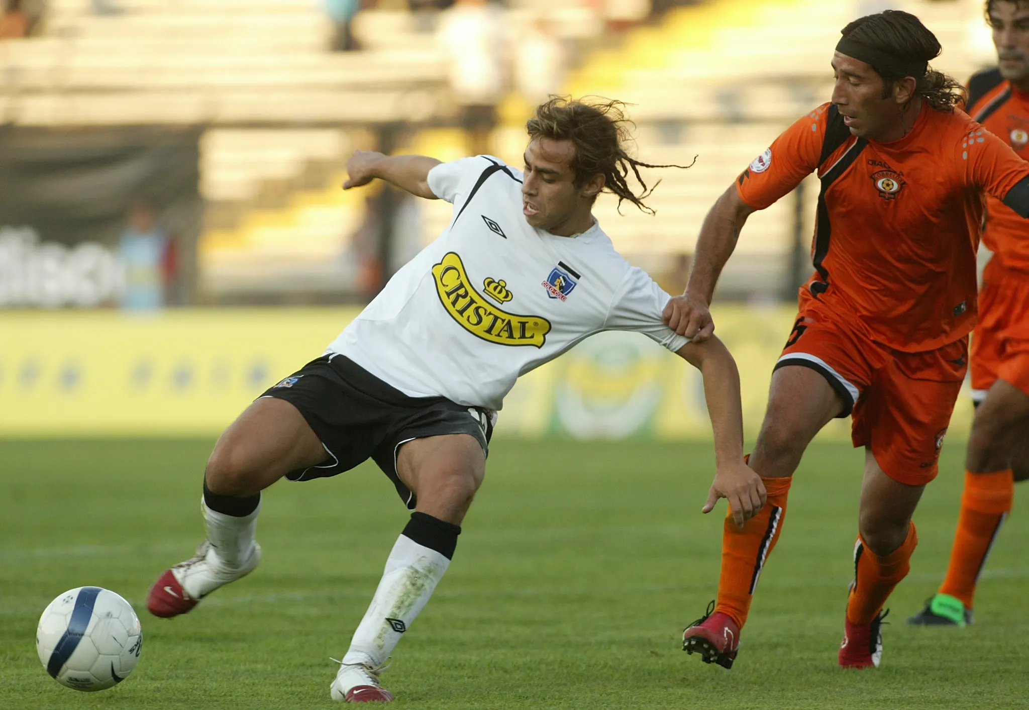 Jorge Valdivia fue una de las grandes figuras de Colo Colo en el Apertura 2006. | Foto: Photosport.