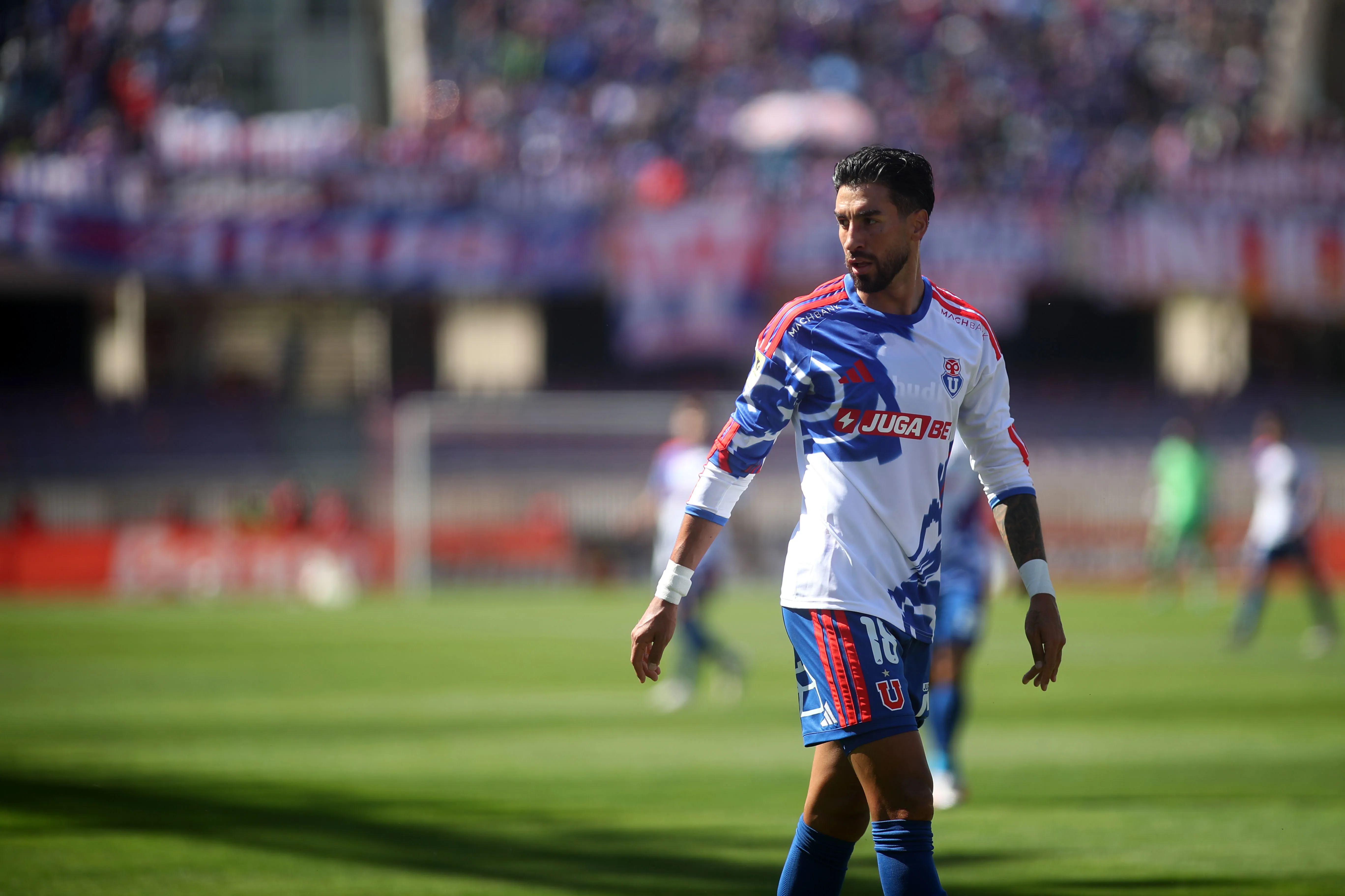 Juan Martín Lucero apenas ha convertido seis goles en Universidad de Chile. | Foto: Photosport.