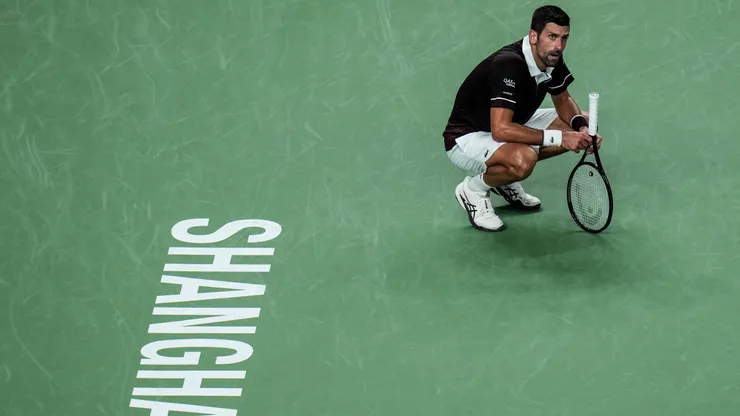 Novak Djokovic se inclinó en su debut en Shanghai.