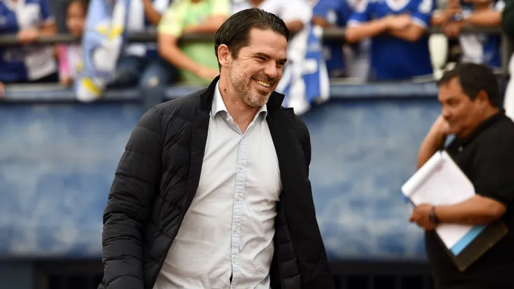 Gago tiene una oportunidad de trasladar la presión a la UC.