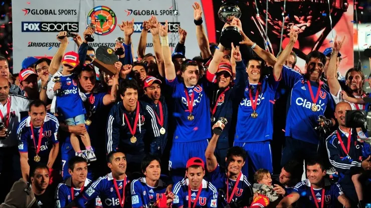 Eugenio Mena fue titular en la Copa Sudamericana 2011.