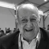Mano derecha de Julio Martínez: fallece leyenda del periodismo chileno
