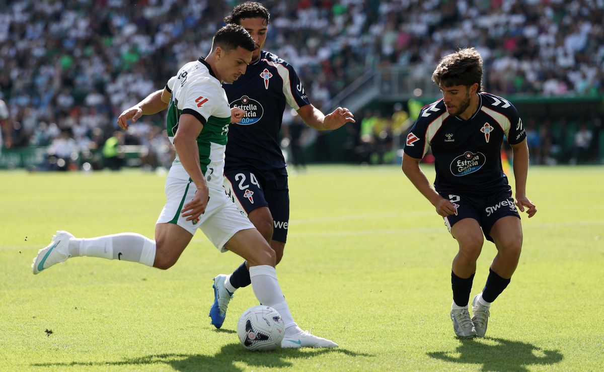 “Estábamos mareados”: La decisión del Elche de Lucas Cepeda que divide la Liga de España