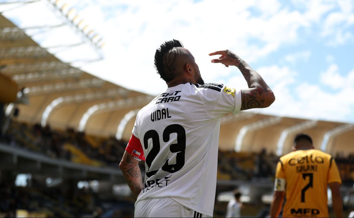 ¿Igual al que le hizo a Perú? El mega golazo de Arturo Vidal en Colo Colo ante Coquimbo