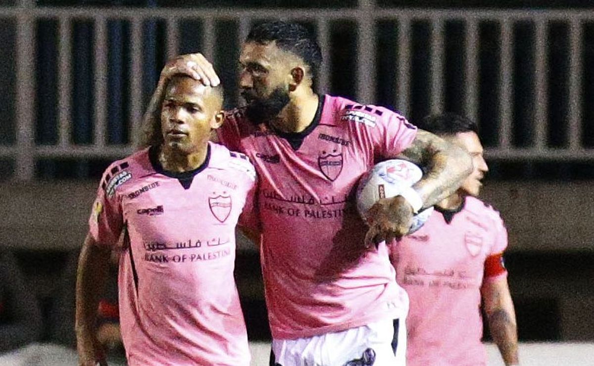 Fue capitán de U de Chile, salvó a Palestino y le manda recado a Colo Colo: “No podemos regalar más puntos de local”