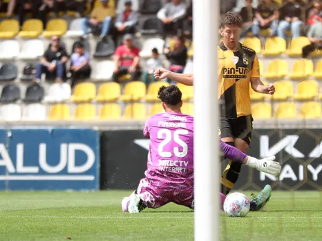 Más de 30 goles en contra: el duro momento de Maureira en Colo Colo