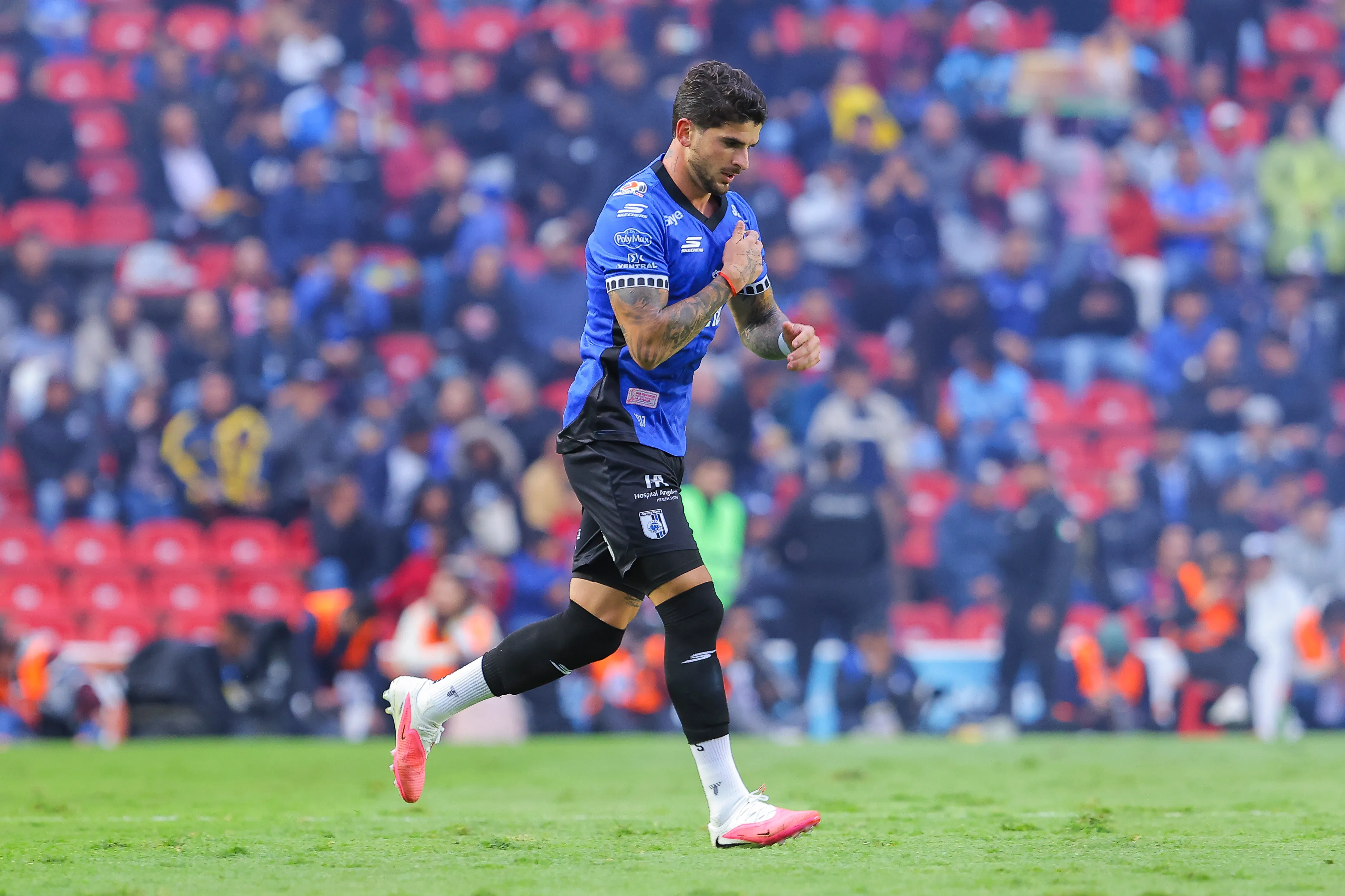 Santiago Homenchenko anotó uno de los goles del Querétaro frente al Atlante. (Agustin Cuevas/Getty Images).