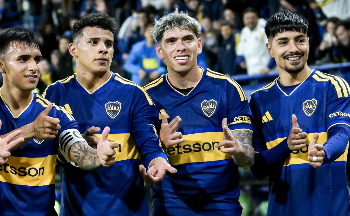 Carlos Palacios y Williams Alarcón son titulares en Boca para la semifinal de Copa Sudamericana