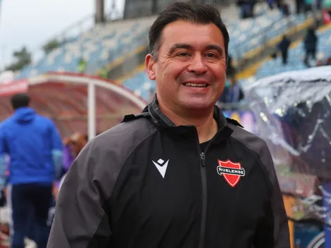 Tras ser goleado por la U: Ñublense anuncia salida de JJ Ribera