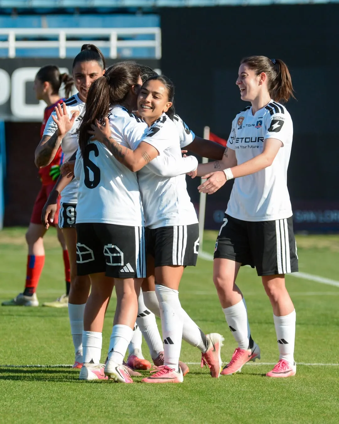 Las albas debutarán este jueves ante Corinthians por Copa Libertadores. (Foto: Colo Colo Femenino)