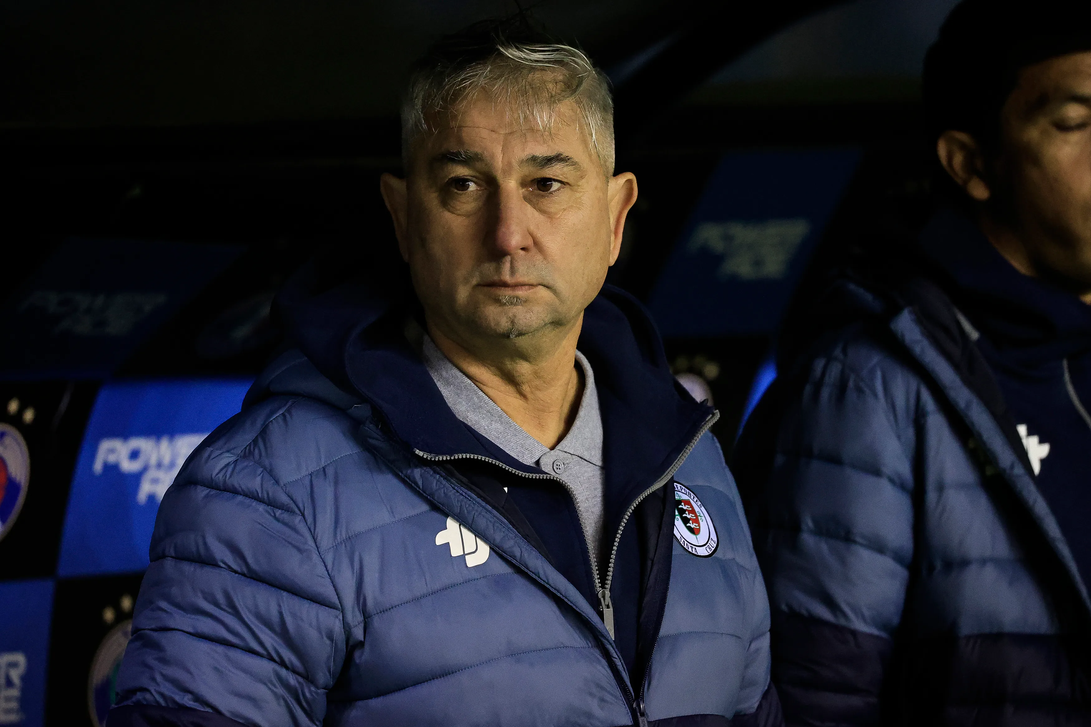 Dalcio Giovagnoli tiene una misión difícil como DT de Deportes Santa Cruz. (Diego Martin/Photosport)