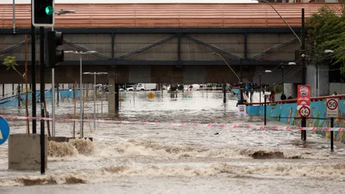 El puente bajo nivel de Ñuble al lado del Estadio Nacional.