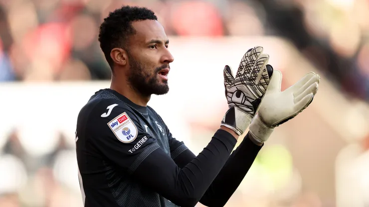 Lawrence Vigouroux dejó su valla invicta en la visita al Millwall.