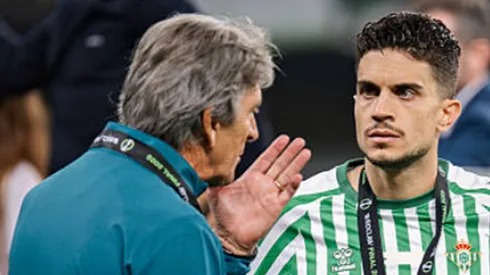 Manuel Pellegrini ha tenido mucha influencia en la estadía de este zaguero en el Betis.