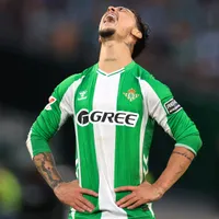 Antony sufre lo peor justo en el momento de la hazaña de Betis