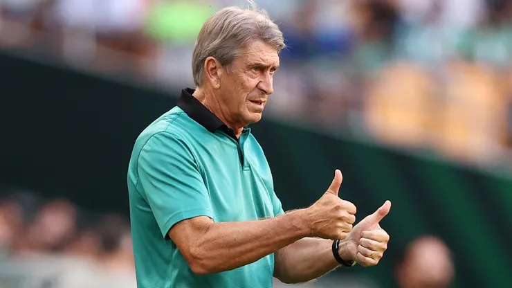Manuel Pellegrini sigue viento en popa con su campaña del Betis esta temporada.