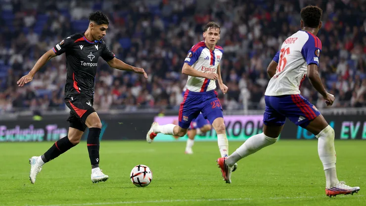 Osorio tuvo positivos momentos ante Lyon.