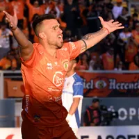 En Cobreloa le meten miedo a San Luis en la recta final de Primera B