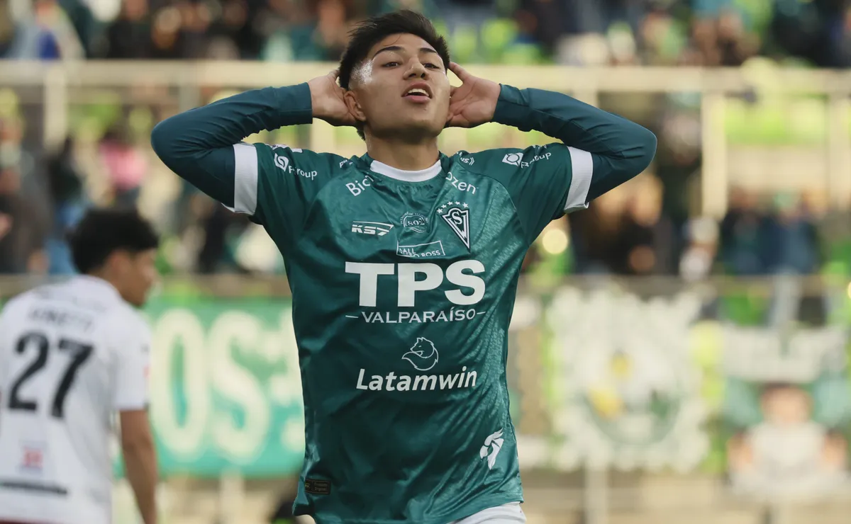 Wanderers golea a Rangers en la Primera B