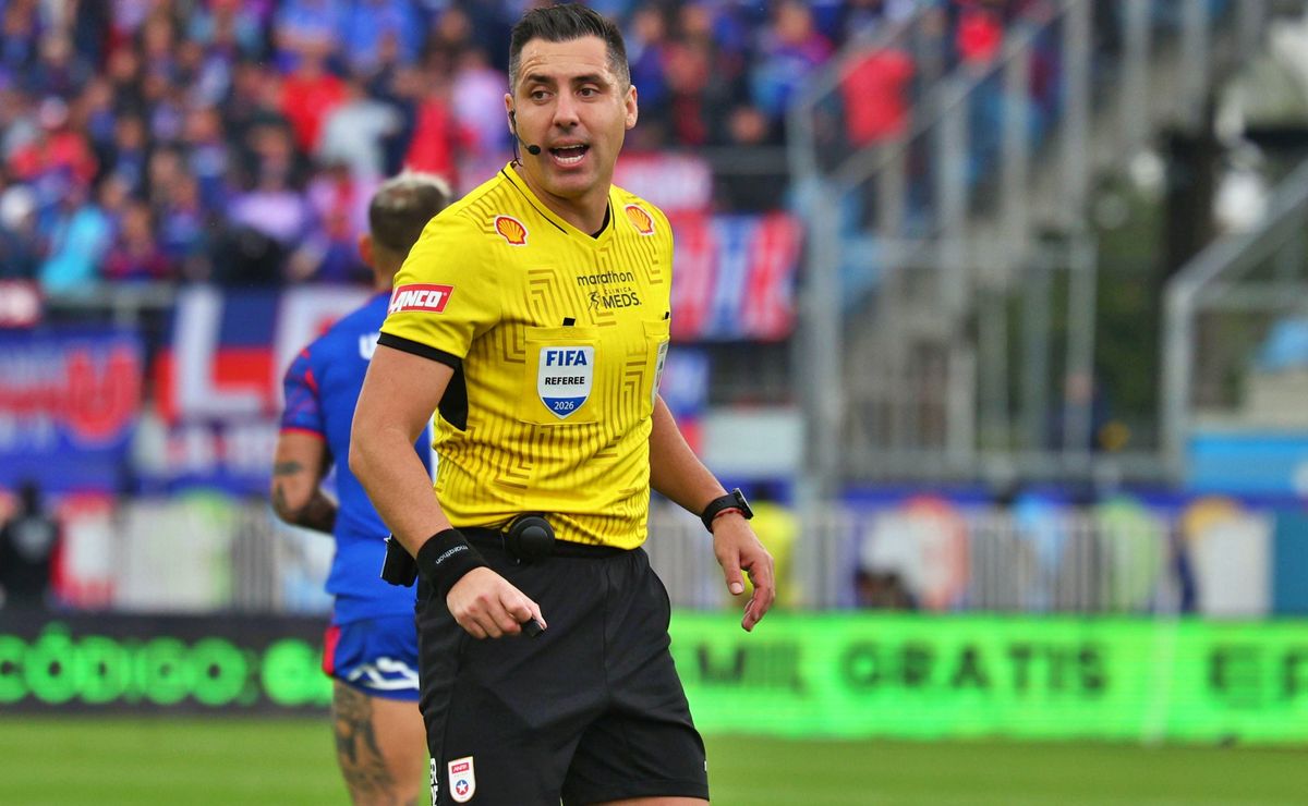 Cristián Garay tomará el lugar de Piero Maza y arbitrará semifinal de Copa Sudamericana